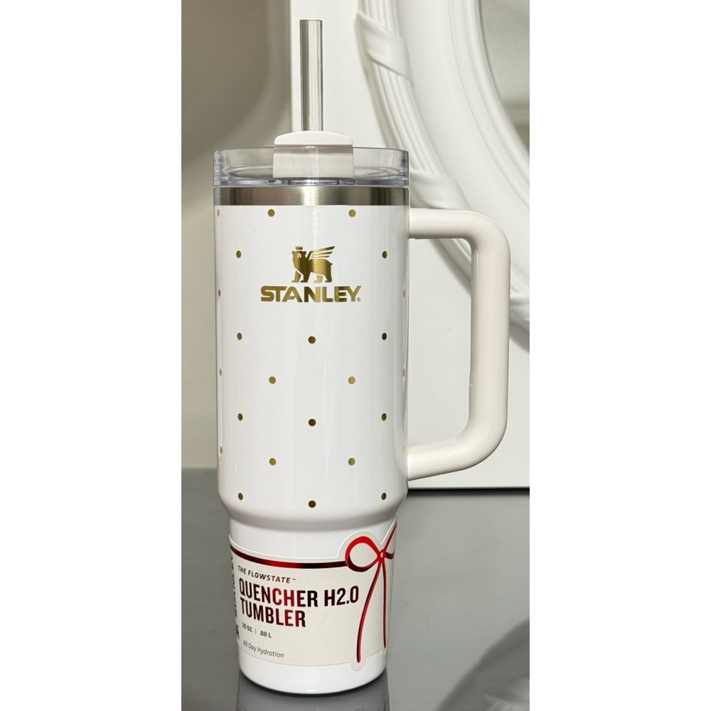 Stanley Quencher H2.0 FlowState Tumbler‎ 30oz, FROST POLKA DOT - Picture 2 of 5